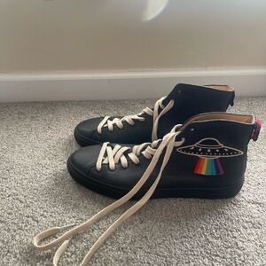 Gucci sneakers